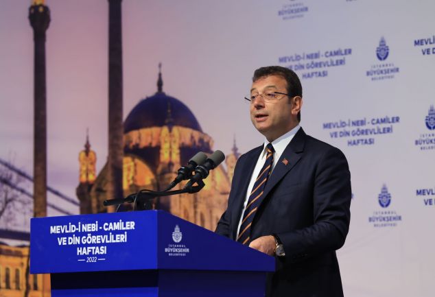 ekrem-imamoglu-600-din-gorevlisiyle-bir-araya-geldi