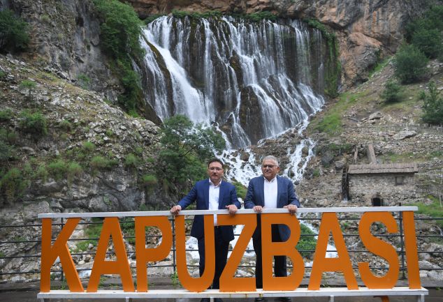 buyuksehir-ve-valilikten-kapuzbasi-yoluna-24-milyon-tllik-turizm-hamlesi